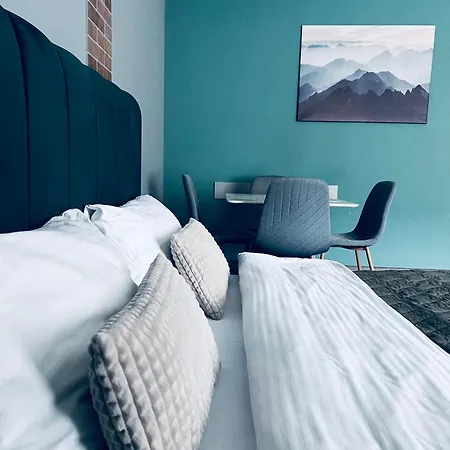 Apartahotel Menchul *