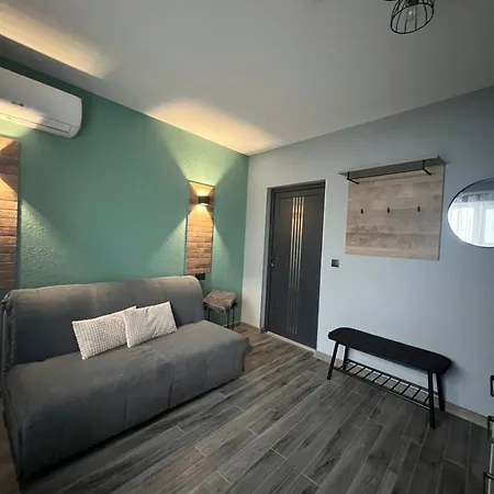 Menchul Apartahotel Rakhiv